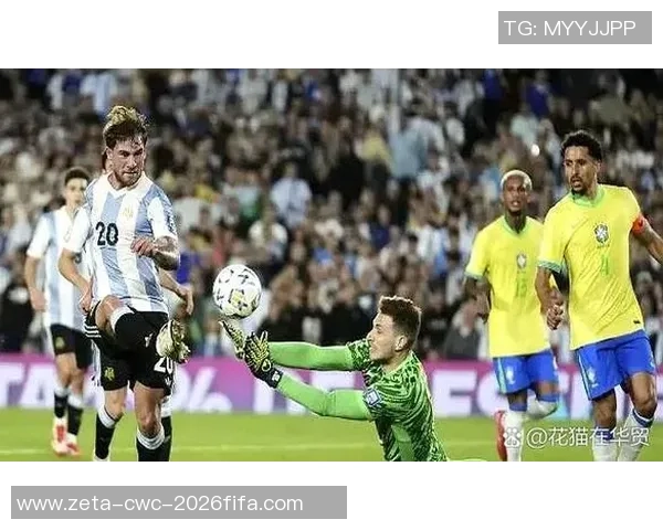 足球场上的闪电之旅揭秘十大最快球员的速度与技巧